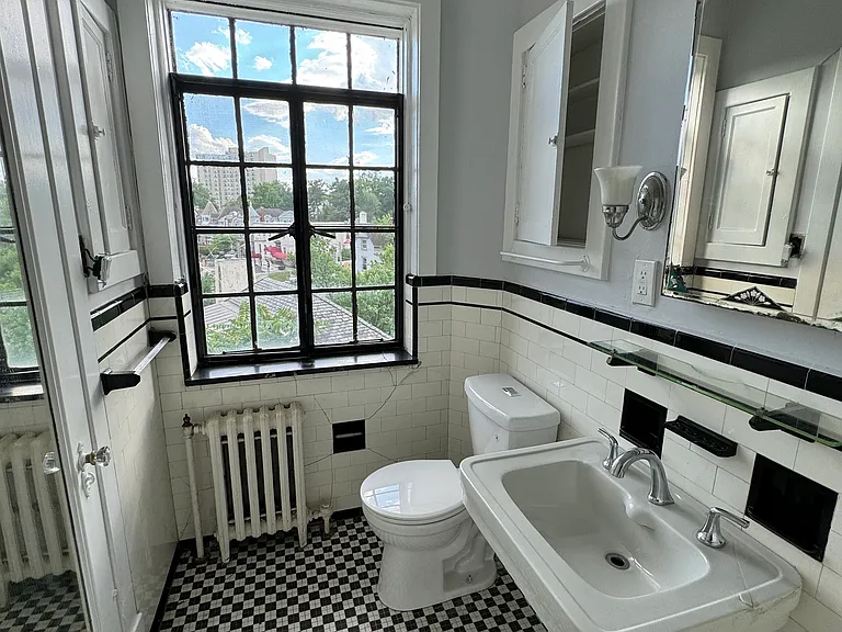 1212 Delaware Ave #D3 — Photo 13