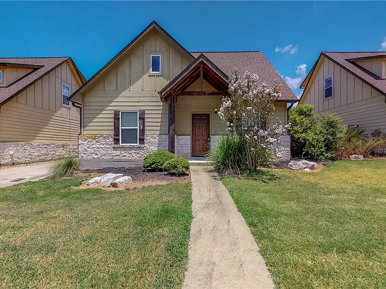 3416 Cullen Trl #A — Photo 1