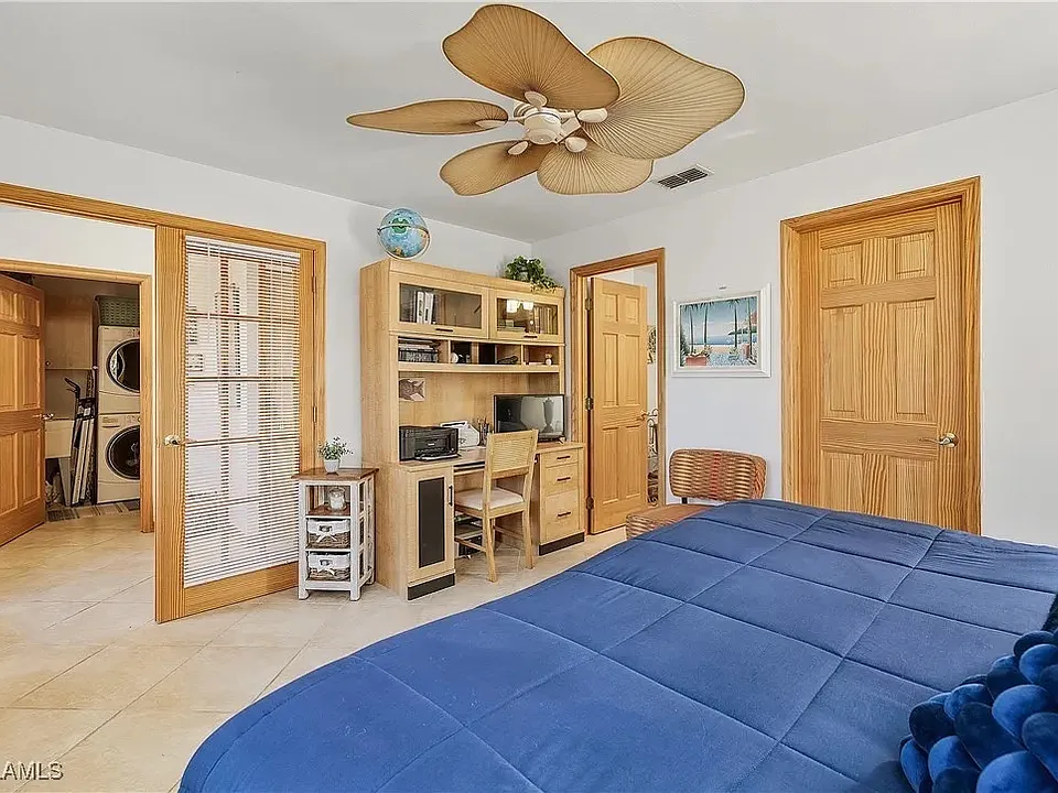 16276 Nautical Way #1404