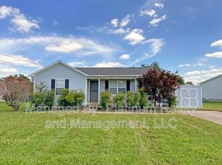 520 Potomac Dr, Oak Grove, KY 42262