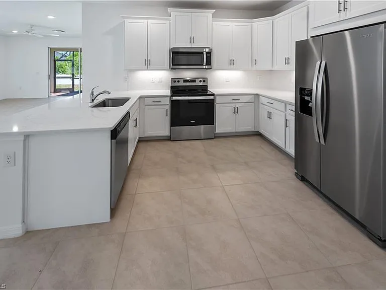 1093 Tranquil Brook Dr — Photo 5