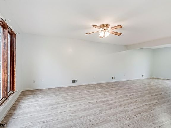 5th image of 131 Mcpeek Rd