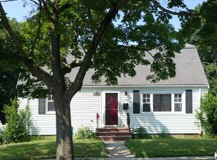 62 Manor St, Dorchester, MA 02122