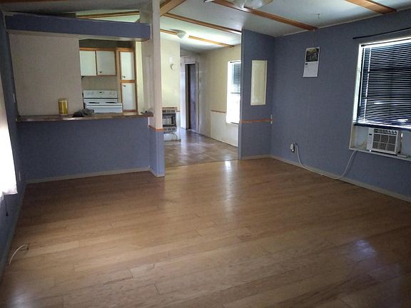 2nd image of 8543 McGlothlin St