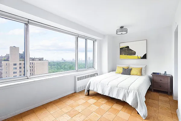 Rented by Compass | media 10