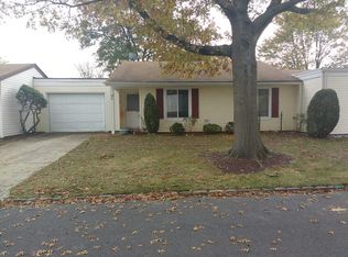 94B Salix Plz, Monroe Township, NJ 08831