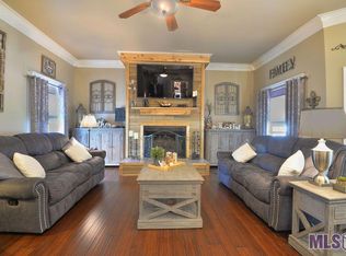 43628 Raymond Tullier Rd, Sorrento, LA 70778