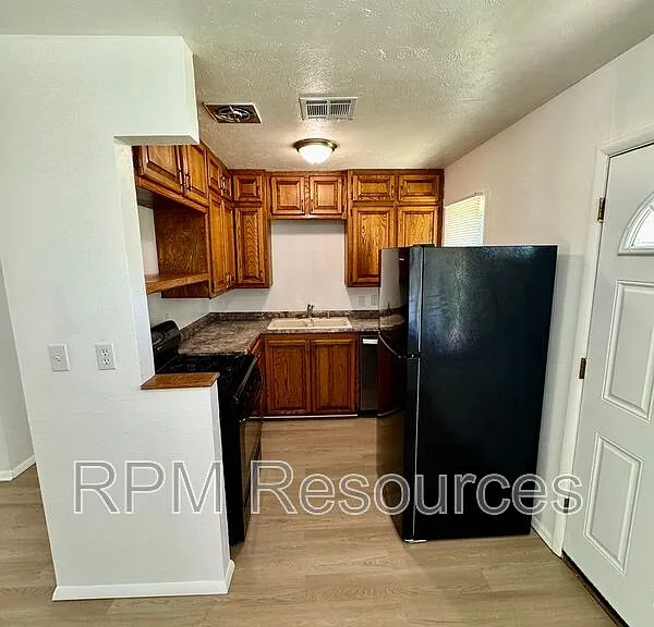 6716 NW 29th St — Photo 7