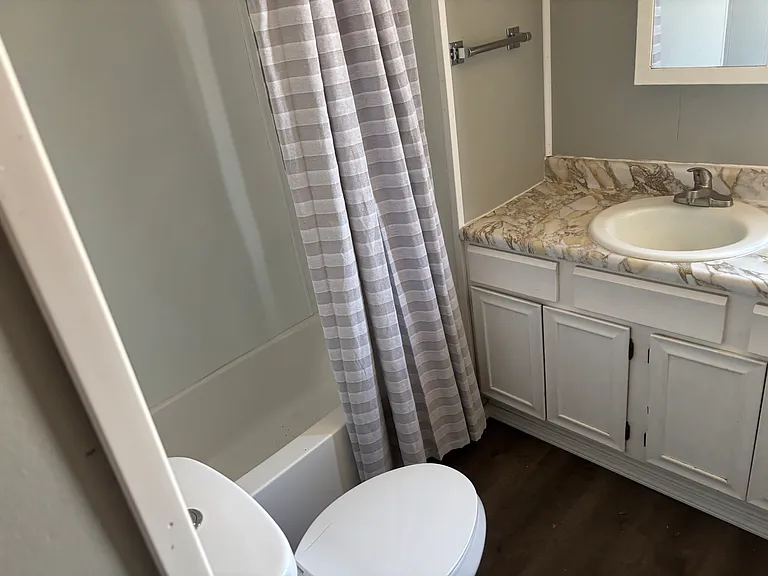924 Eden Rd #B — Photo 9