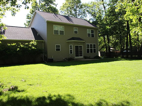 2nd image of 7480 Oldenburg Ln