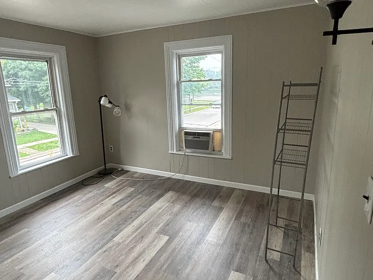121 Mixer St #3 — Photo 3