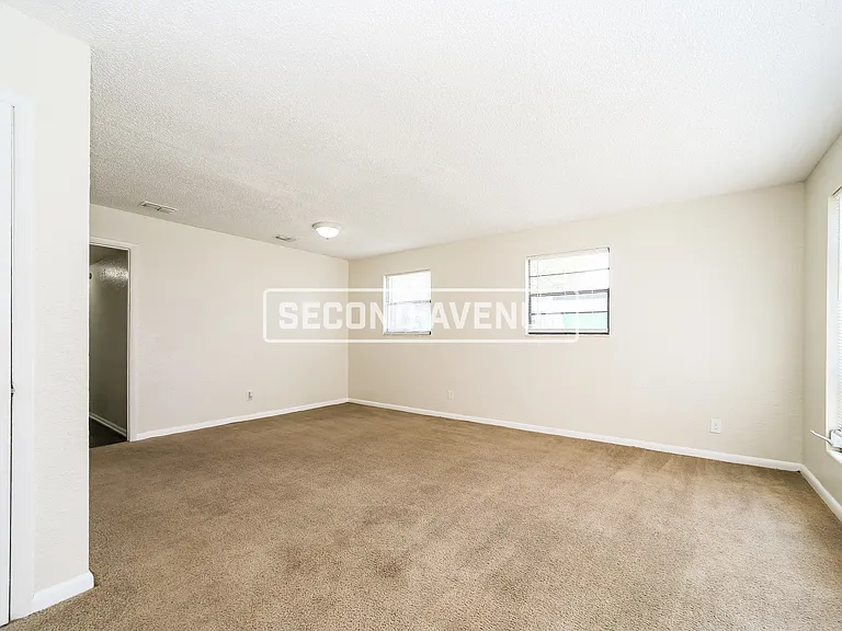9561 Norfolk Blvd — Photo 6