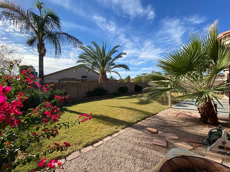 2233 E Rawhide St — Photo 12