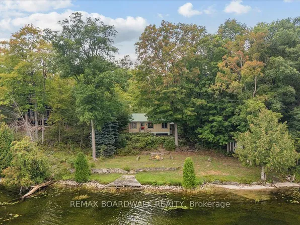 648 Bellows Bay Point, Rideau Lakes, ON K0G 1V0