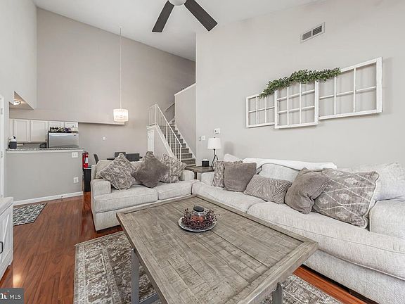 4th image of 1225 Tristram Cir