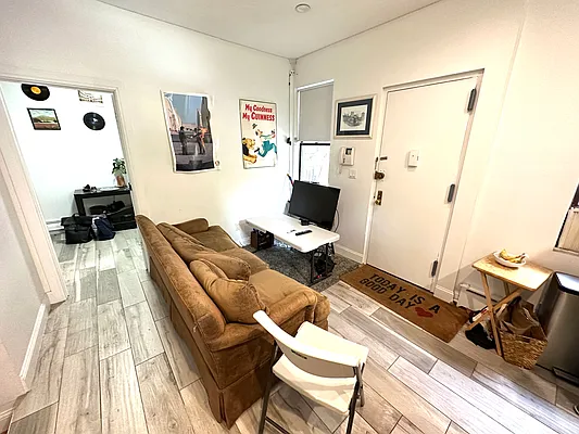 Rented by OvCo Realty | media 47