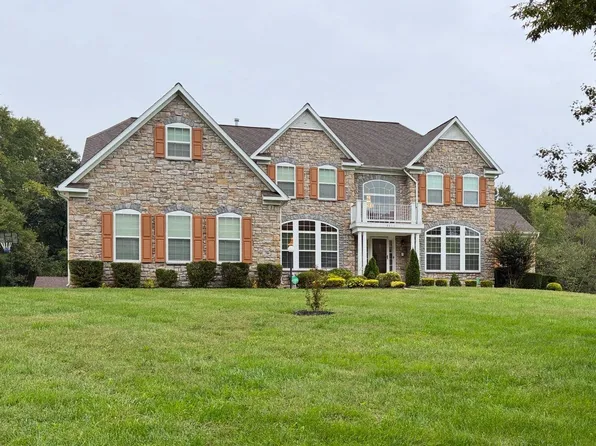 4411 Patuxent Overlook Dr, Bowie, MD 20716