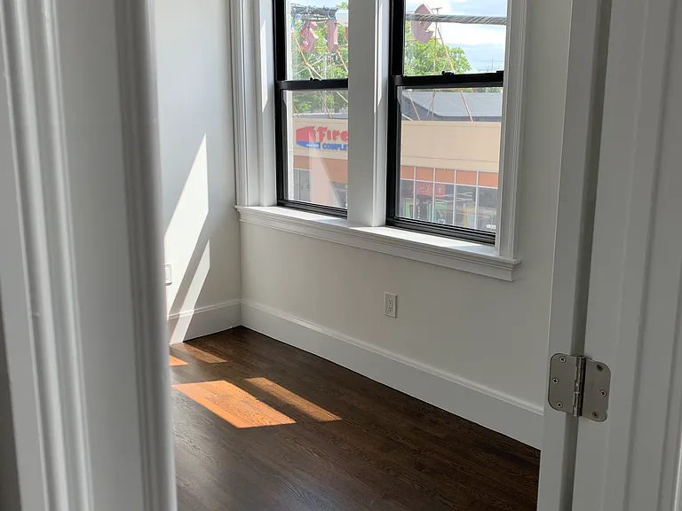 7-15 School St #2 — Photo 9