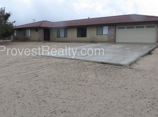 3823 Chawacho Rd, Phelan, CA 92371