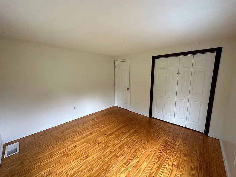 169 Rocky Hill Rd — Photo 13