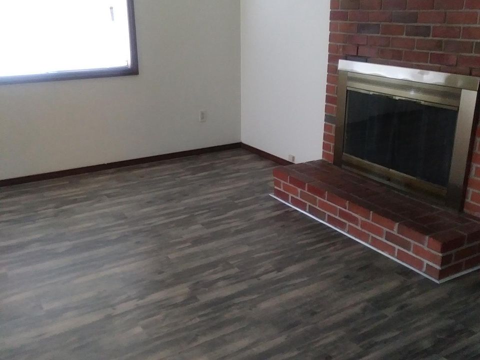 Main room off Kitchen 