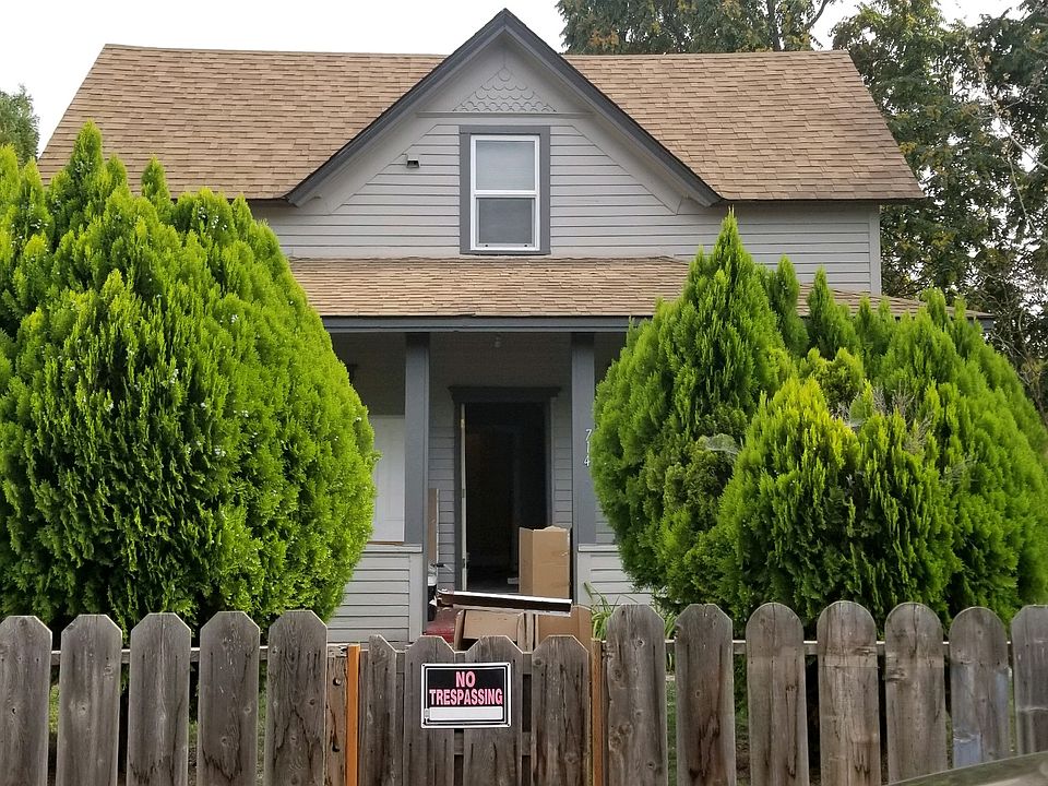 1st image of 714 E Spruce St #1/2