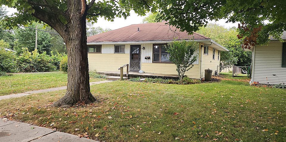 1st image of 4726 Wellington Ave