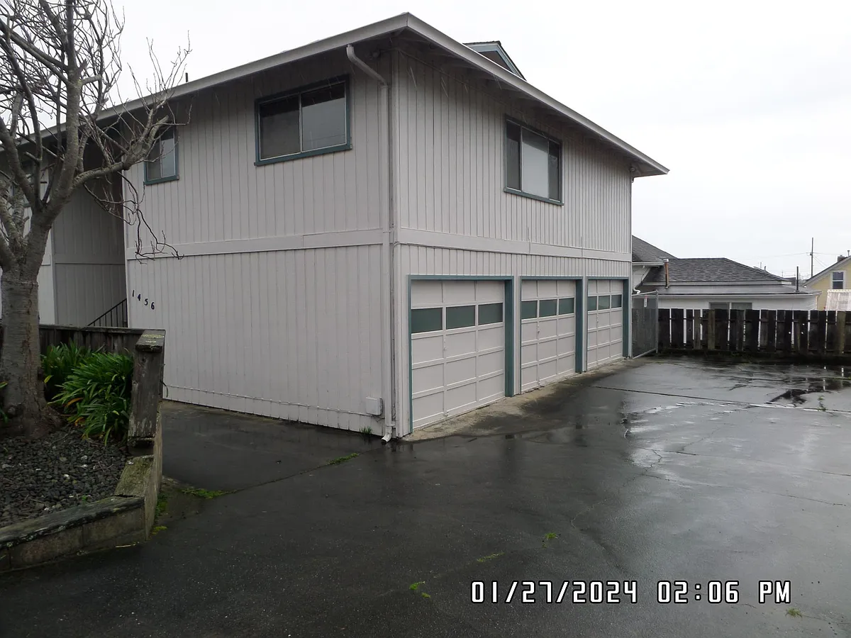 Building Photo - 1456 A St