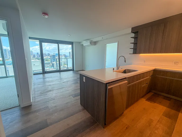 1500 Rycroft St #1802 — Photo 1