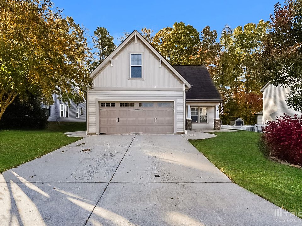 1st image of 110 Holstein Ln