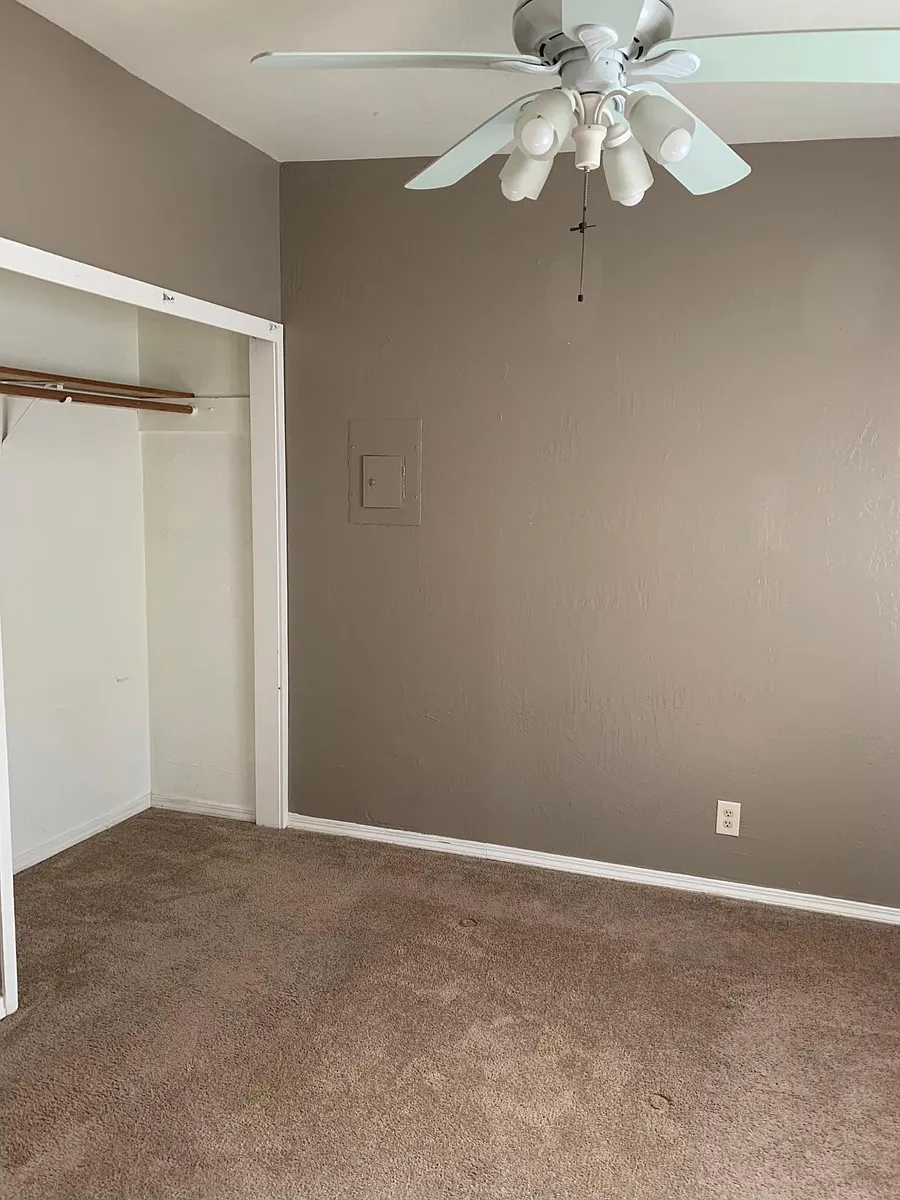 Building Photo - 753 Manor Rd #B