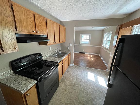 4th image of 2338 Vendome Dr