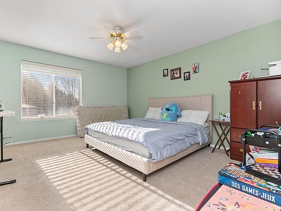 3rd image of 2575 McAdam Rd #12