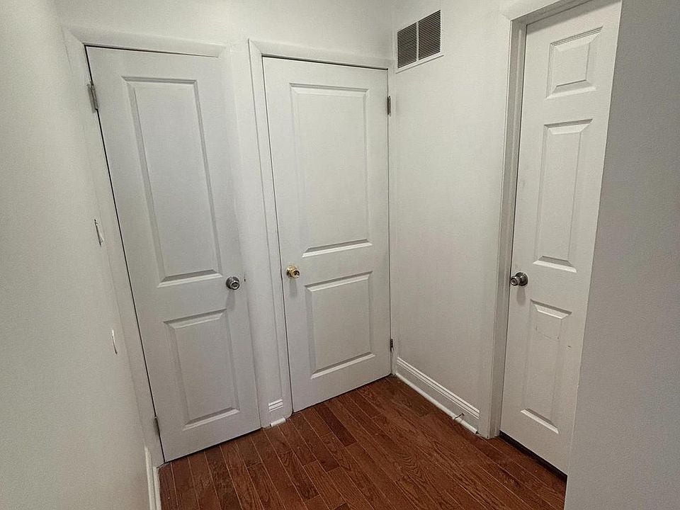 2nd image of 1501 S Newkirk St