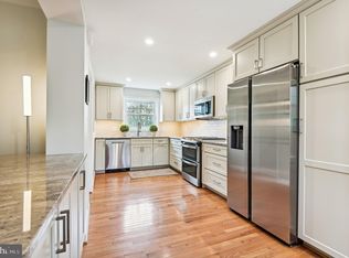 10 Gittings Ave, Baltimore, MD 21212