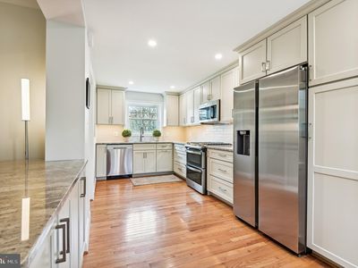 10 Gittings Ave, Baltimore, MD, 21212