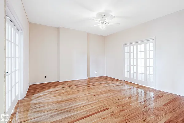 Rented by Brown Harris Stevens | media 23