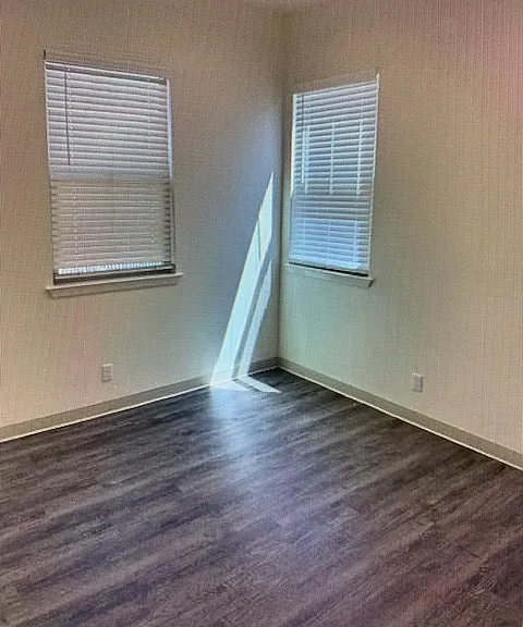 898 Guadalupe St — Photo 14