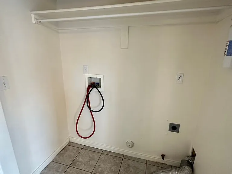 Brookshire Townhomes — Photo 18