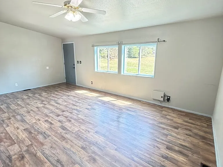 34125 E Lacomb Rd — Photo 12
