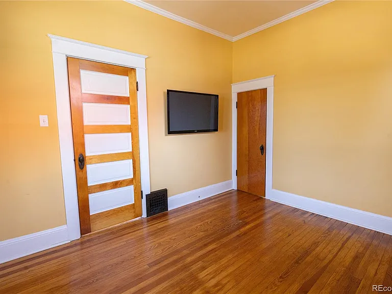 4637 Zuni St — Photo 3