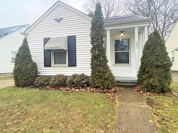 2nd image of 307 N Wilson Ave