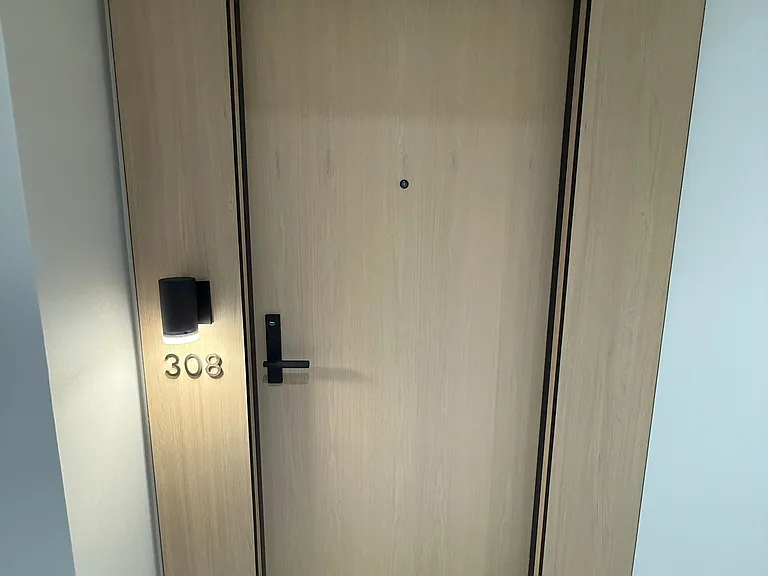505 Glencairn Ave #308 — Photo 4