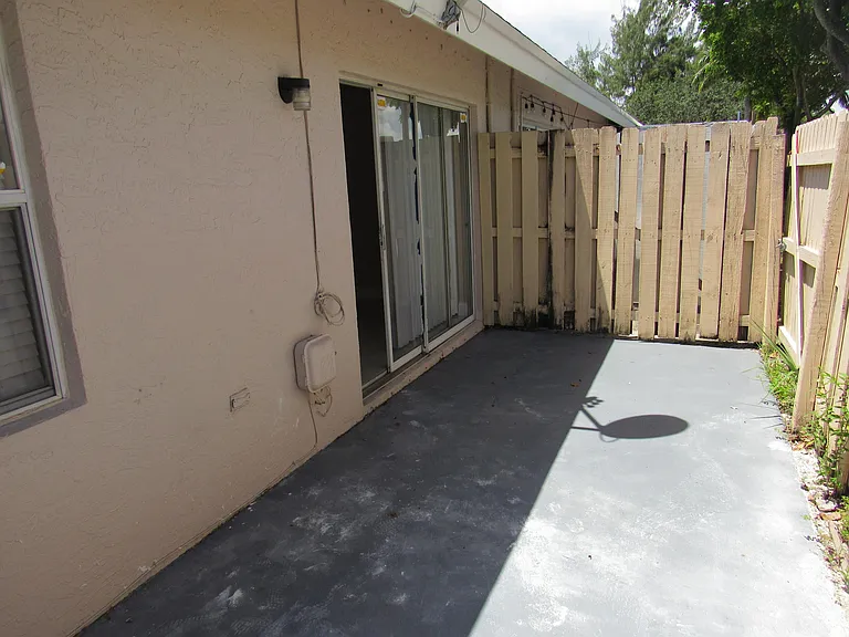 5203 Glencove Ln #5203 — Photo 18