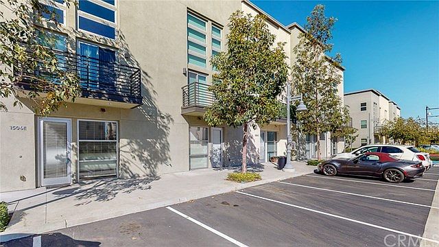 1506 W Artesia Sq Gardena CA | Zillow