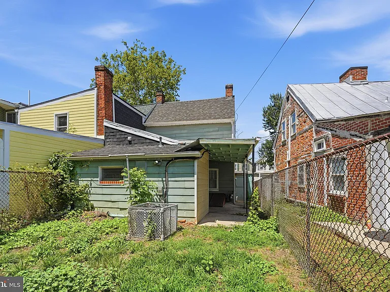 424 N Bentz St — Photo 25