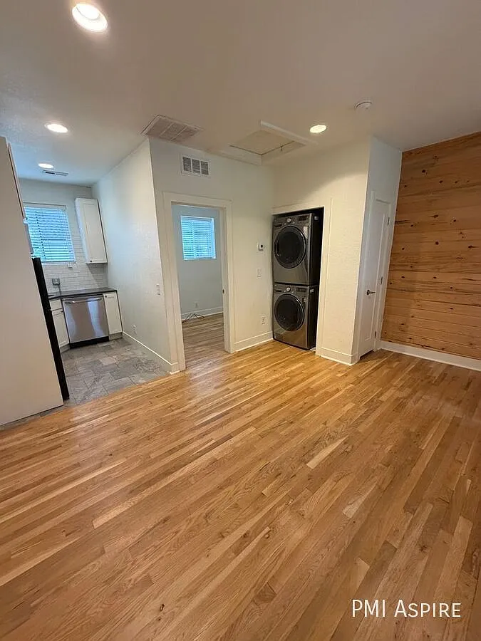 Charming 1bedroom Apartment Near Sloan's Lake, Dining & Downtown Denver — Photo 2