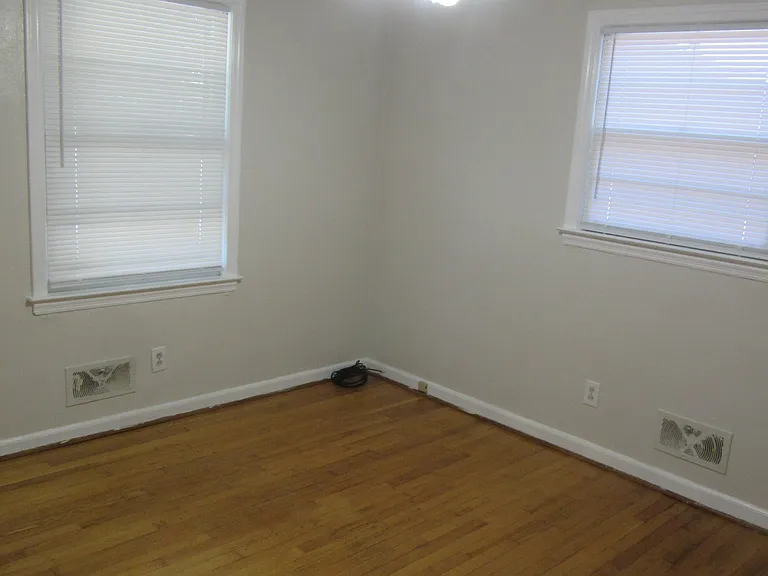 5242 Morwanda St NW — Photo 5