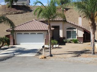 111 Manning St, Lake Elsinore, CA 92530
