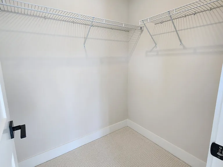 4118 Indiana Ave — Photo 5